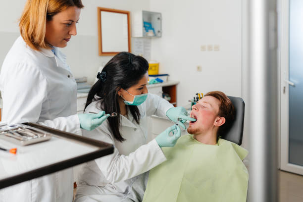 Best Emergency Tooth Extraction in Port Royal, SC